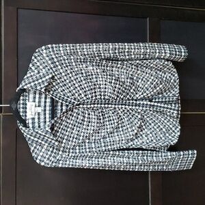 🆕 Joseph Ribkoff sparkly black & white button up shirt